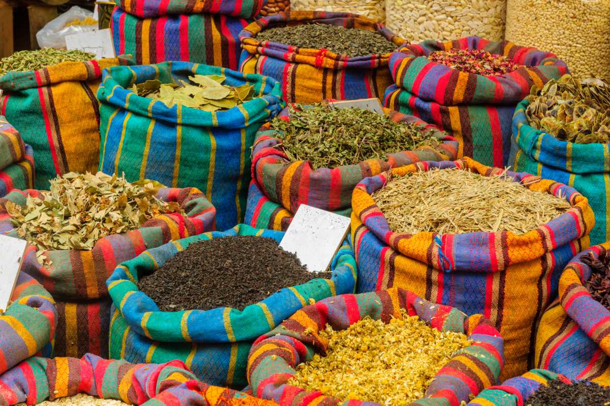 How to Source Authentic Local Spices at Open Markets